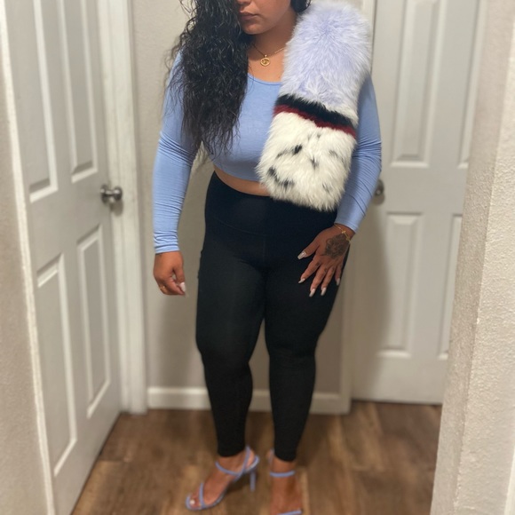 Designer fur shawl limited edition - Picture 3 of 3